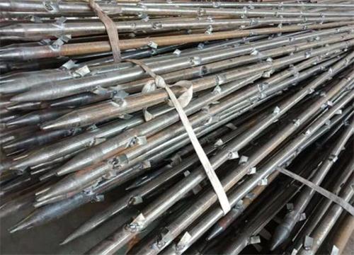 青龙管棚钢花管加工